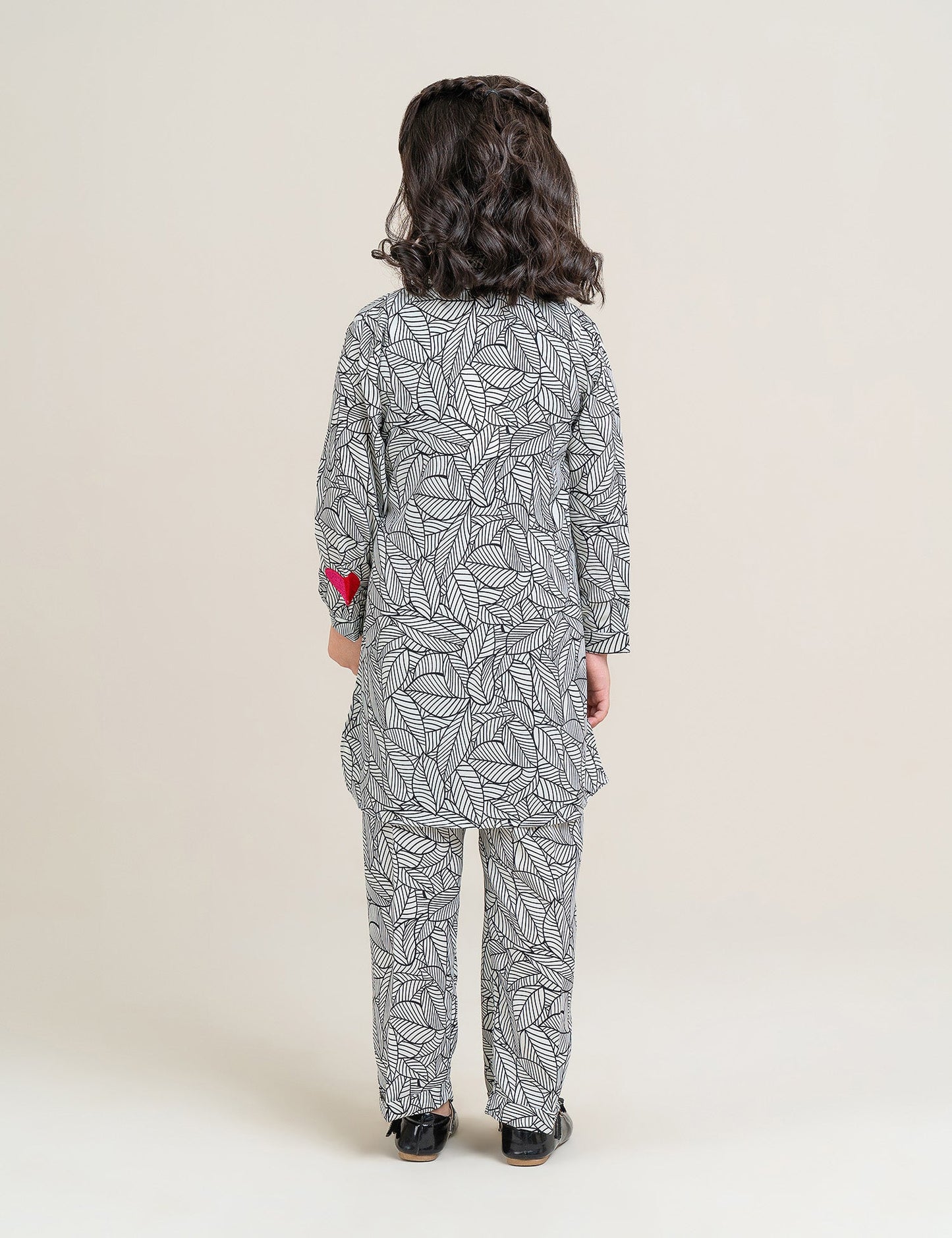 2 PIECE HEART PRINTED SUIT
