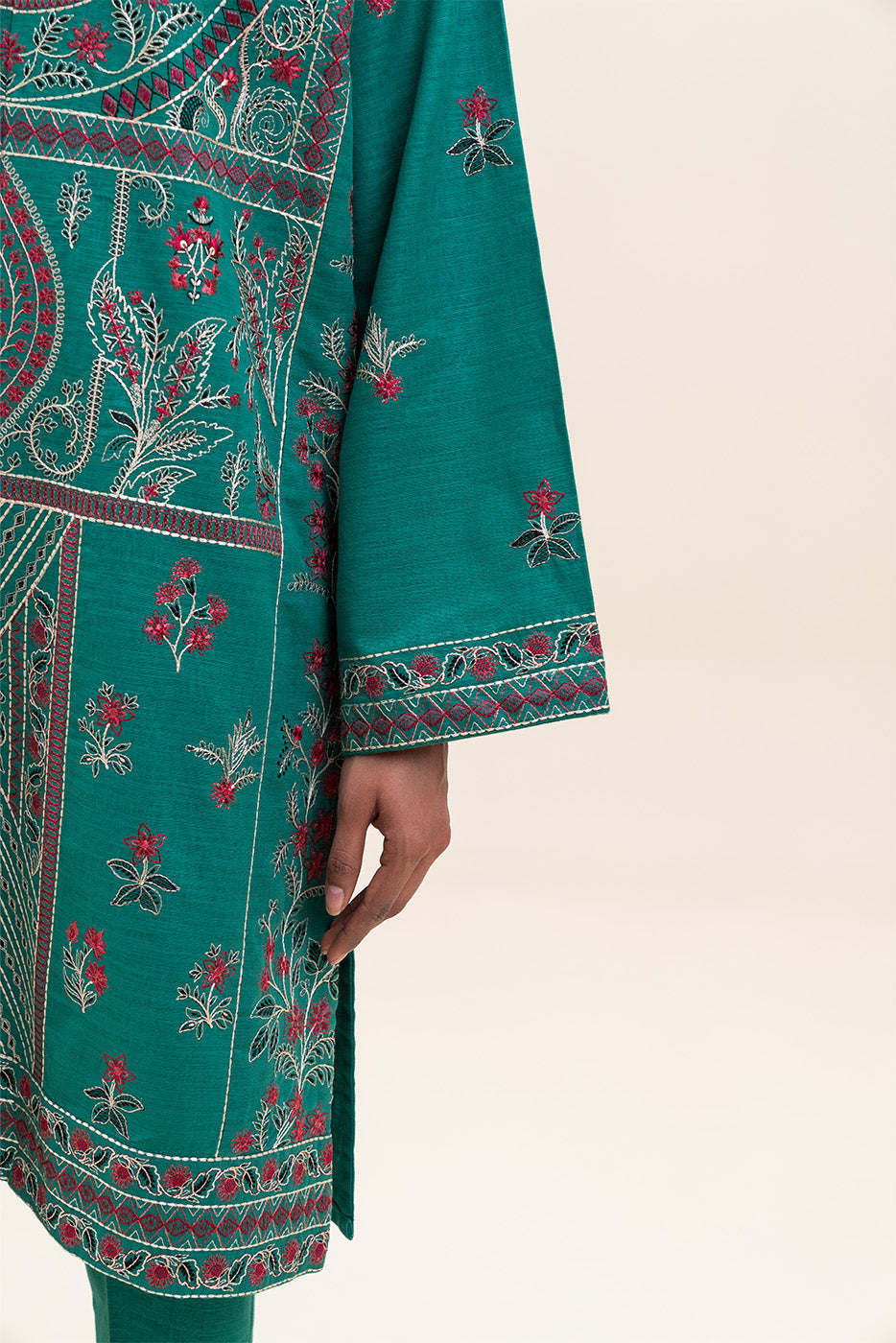 EMBROIDERED KHADDAR SHIRT (PRET)