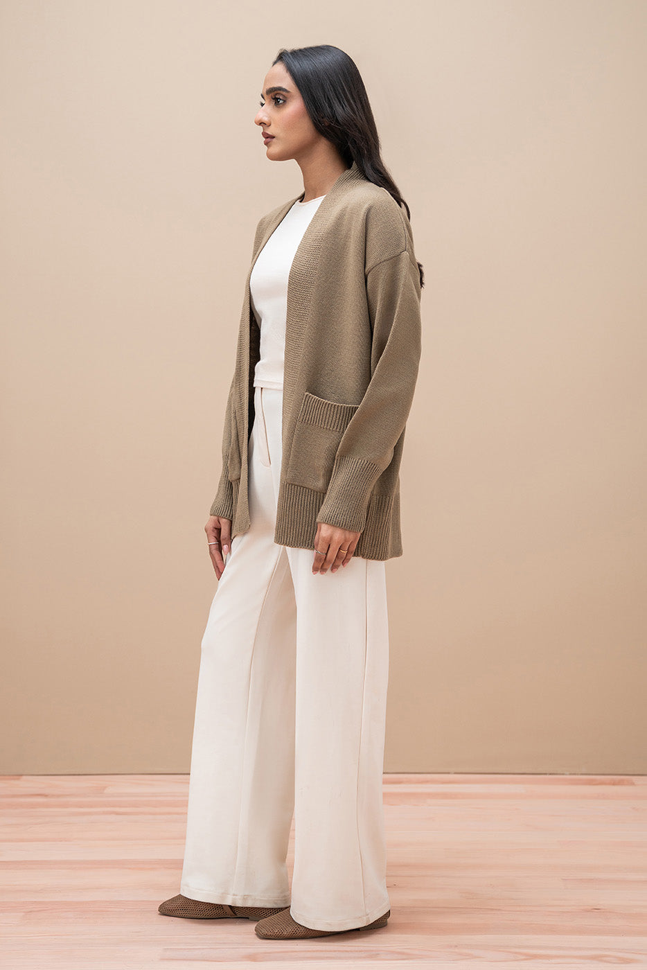 MID-LENGTH SHRUG