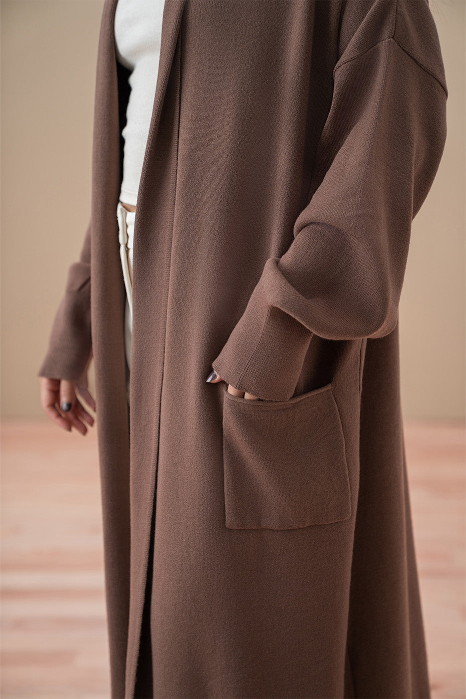 LONG LENGTH SHRUG