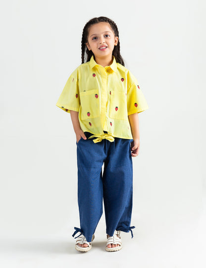 EMBROIDERED BUTTON DOWN TOP