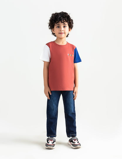 EMBROIDERED T-SHIRT