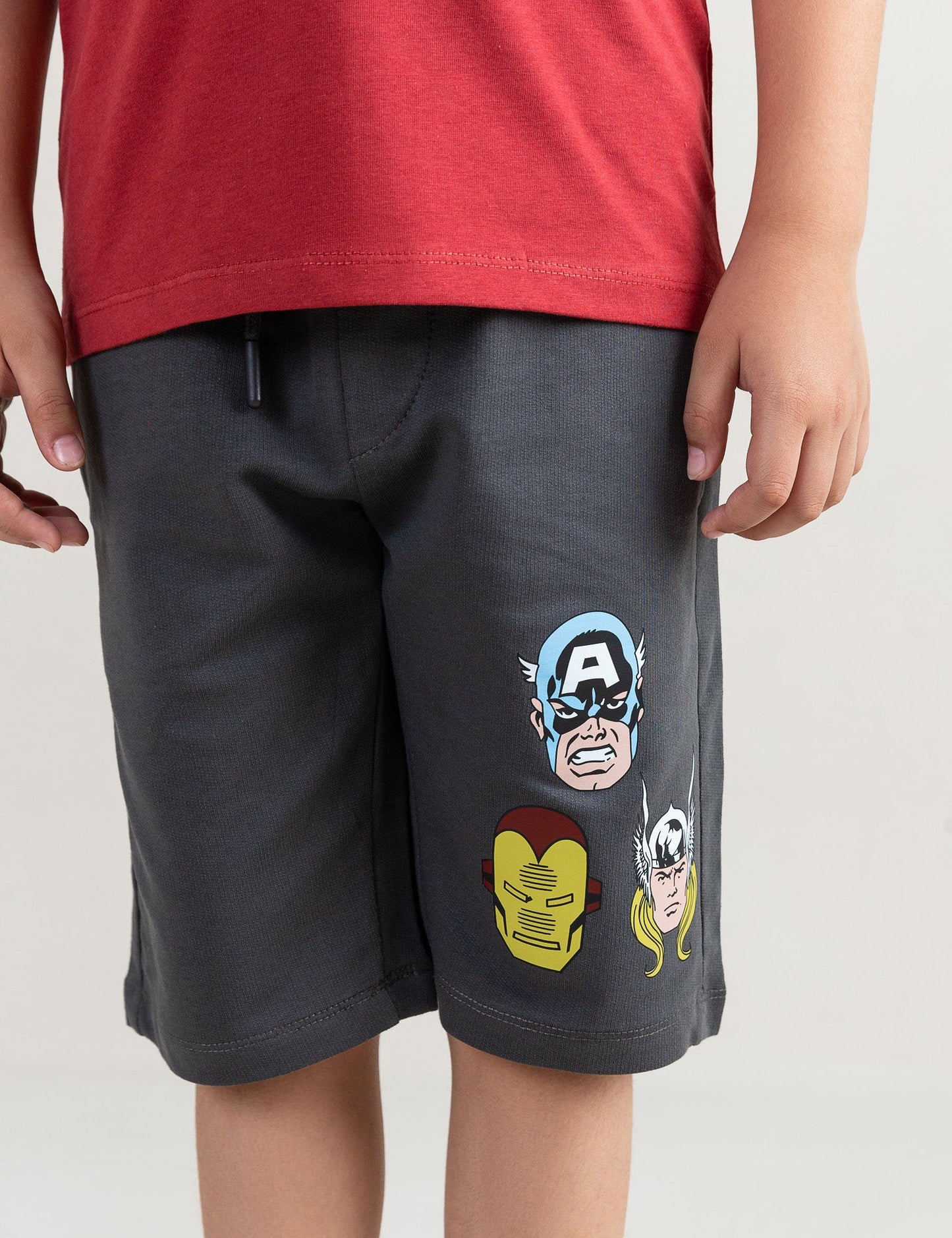 2 PIECE AVENGERS GRAPHIC SUIT