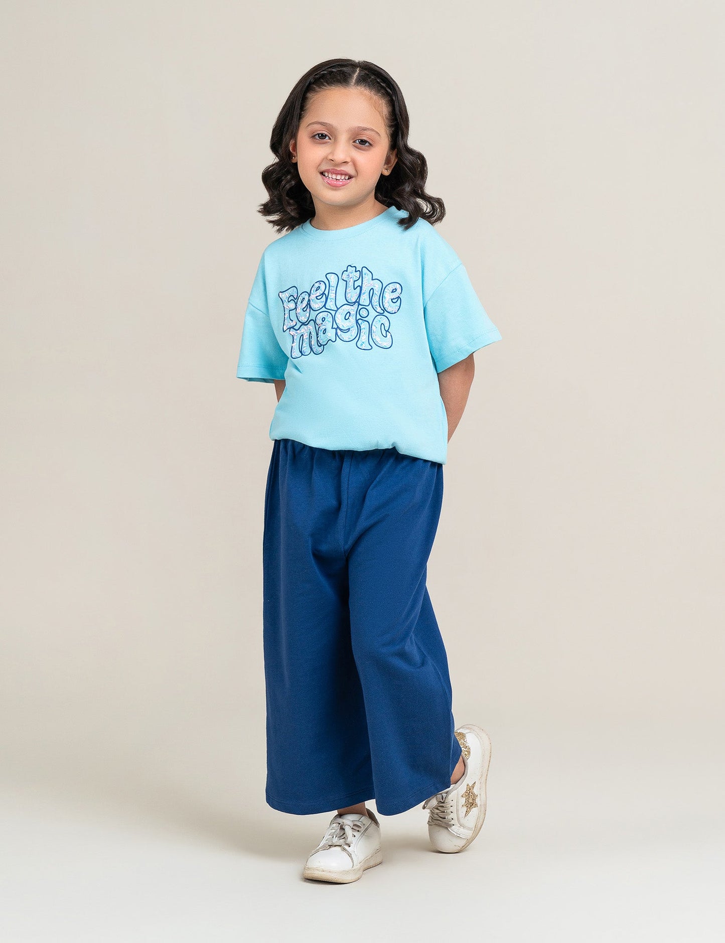 2 PIECE FEEL THE MAGIC PRINTED SUIT