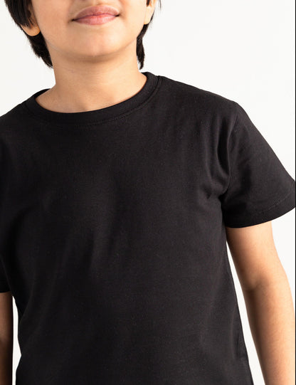 BASIC T-SHIRT