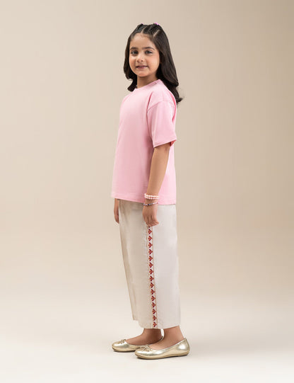 BASIC T-SHIRT