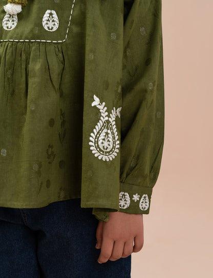 EMBROIDERED TOP