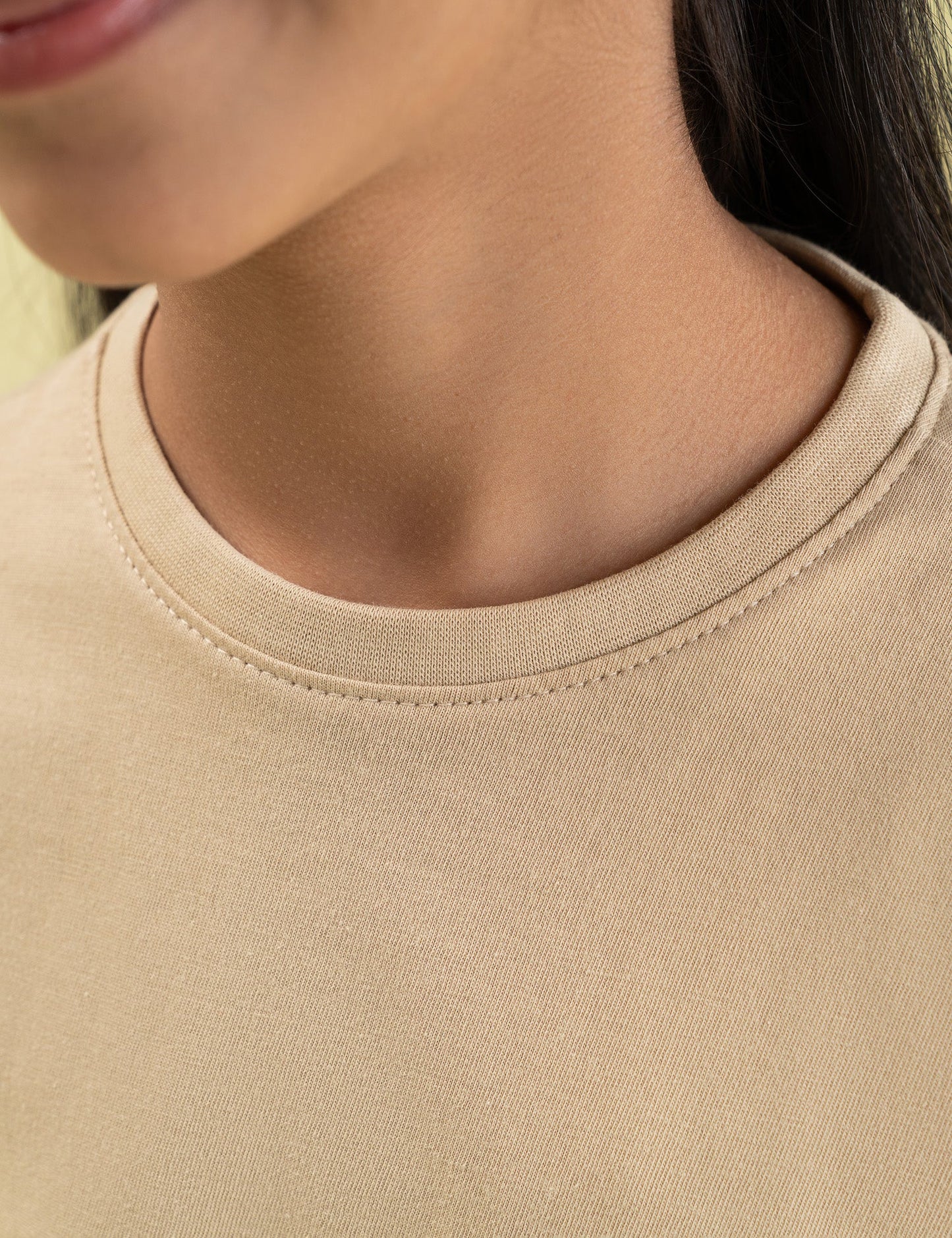 BASIC T-SHIRT