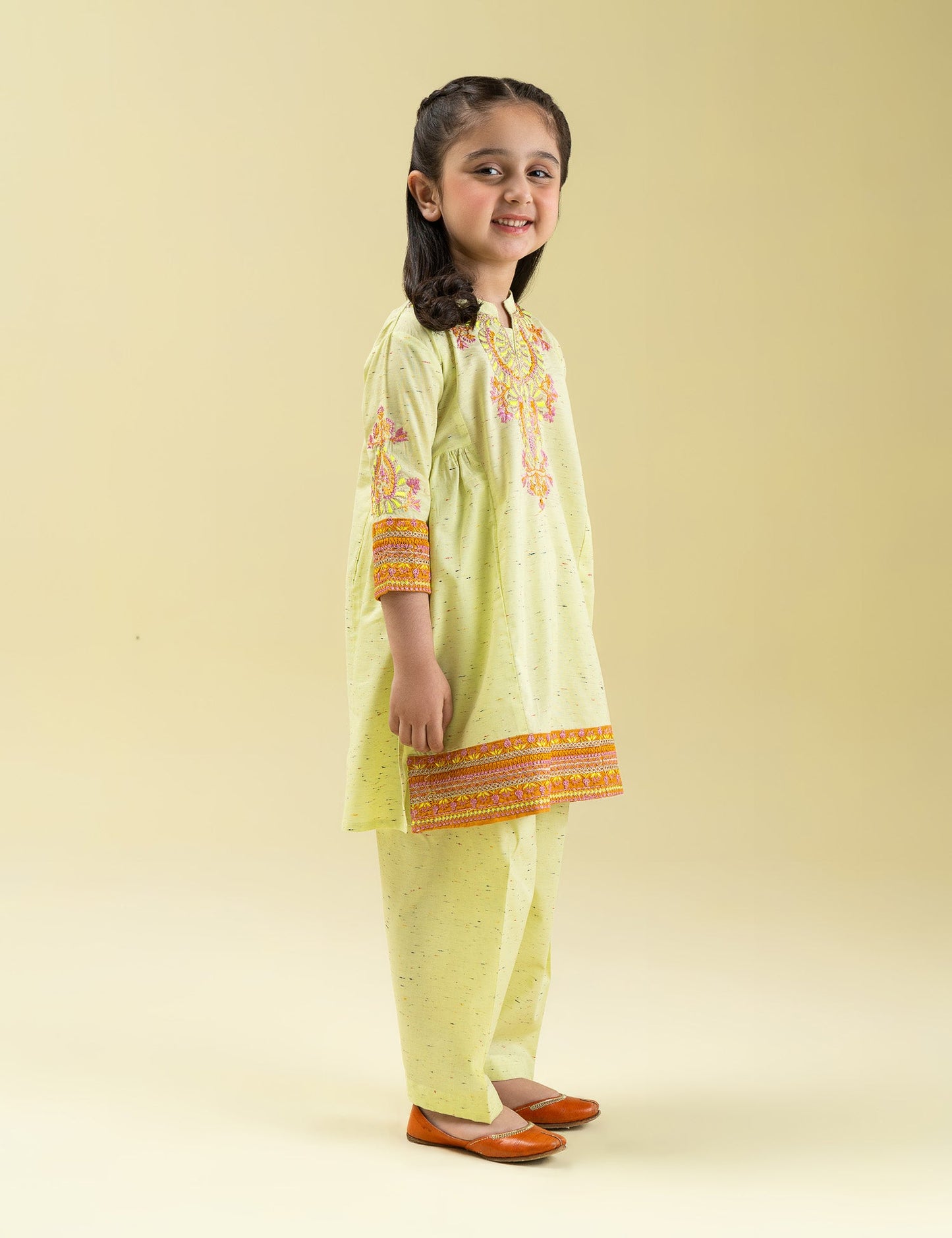 2 PIECE VIBRANT EMBROIDERD SUIT