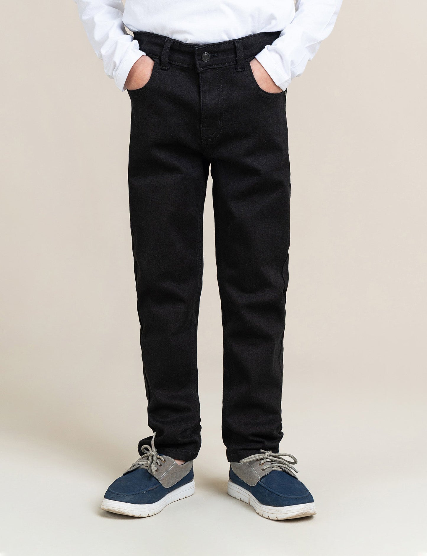 SLIM FIT JEANS