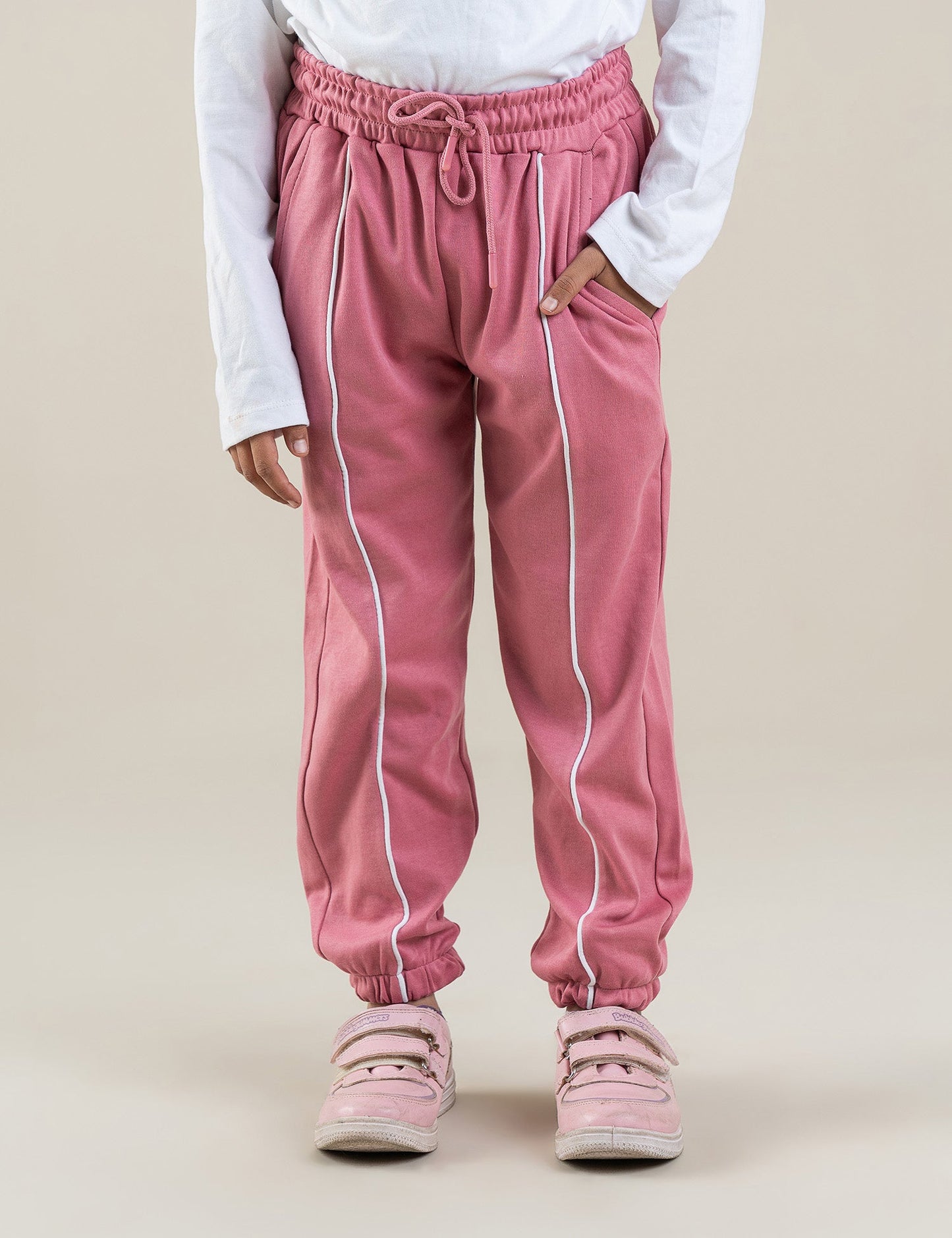 BASIC JOGGER PANTS