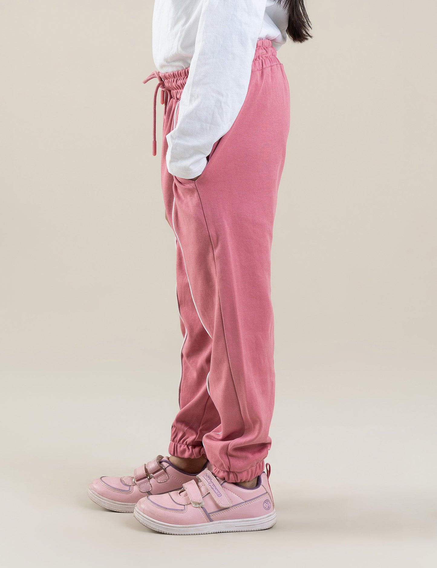 BASIC JOGGER PANTS