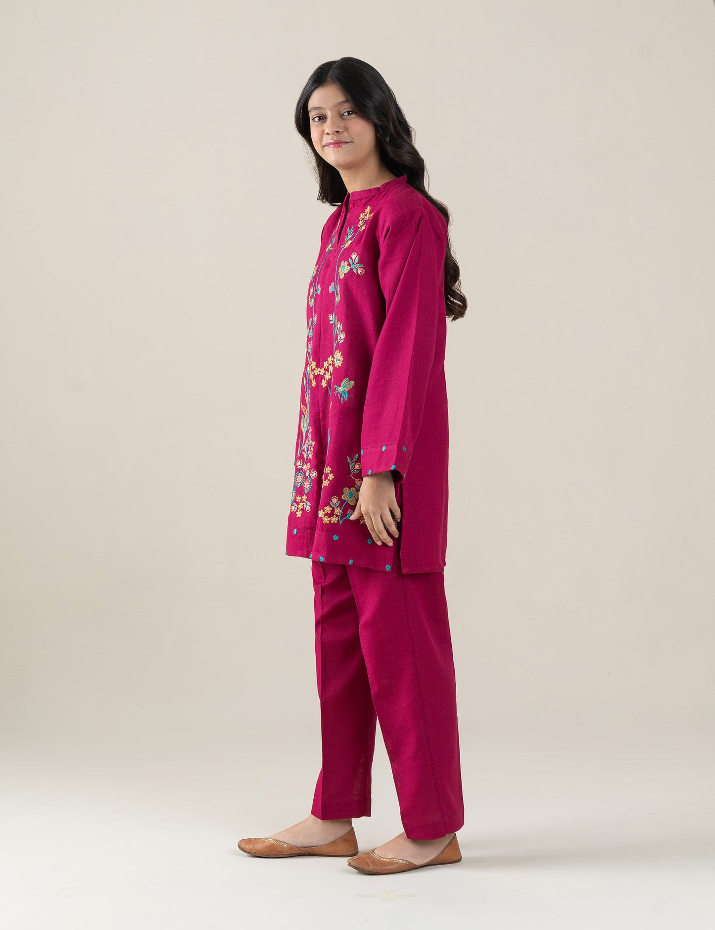 2 PIECE FLORAL EMBROIDERED SUIT