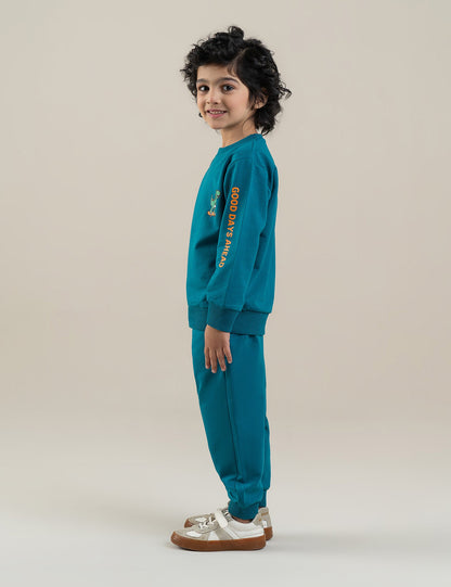 2 PIECE GOOD DAYS AHEAD PRINTED SUIT
