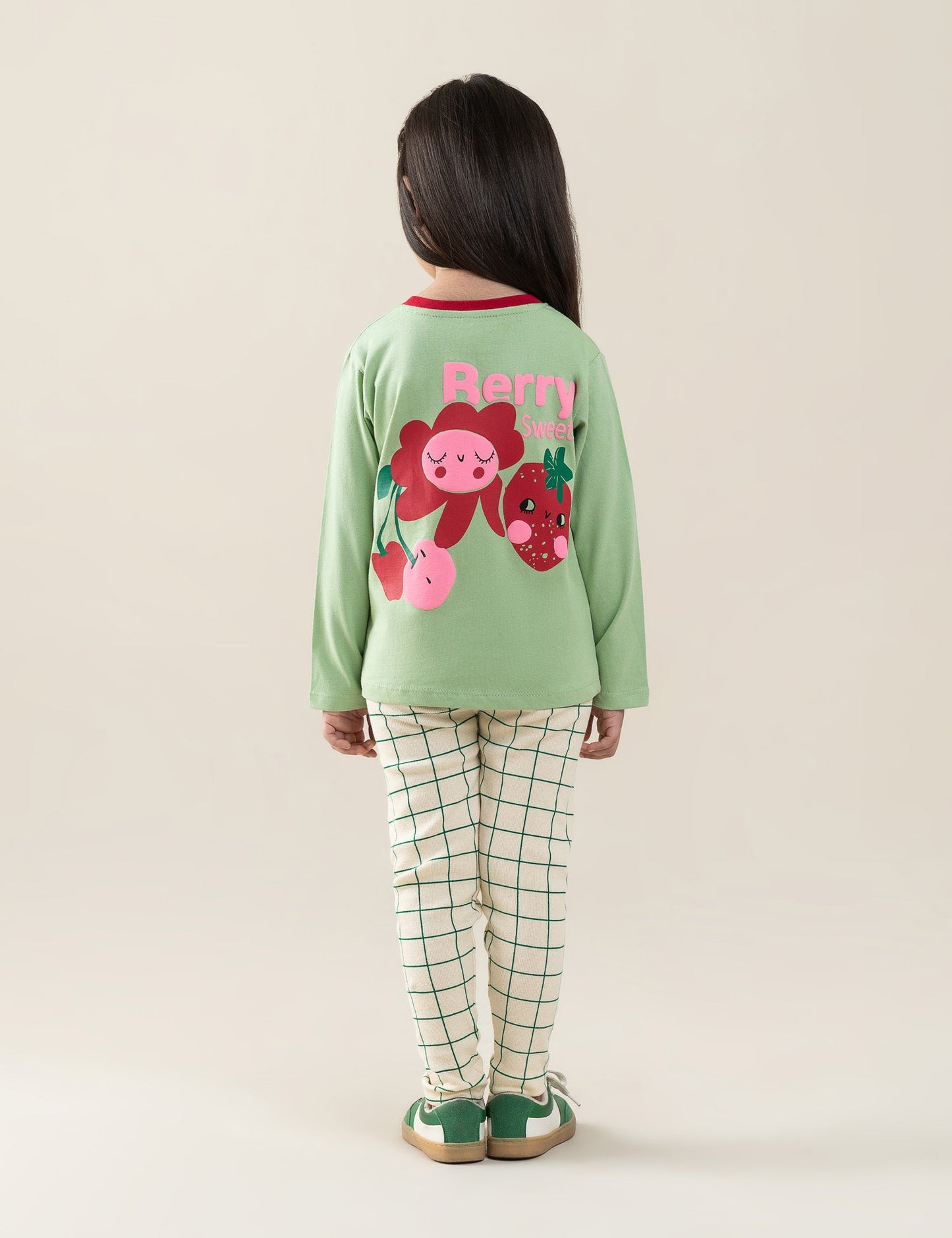 2 PIECE BERRY SWEET GRAPHIC SUIT