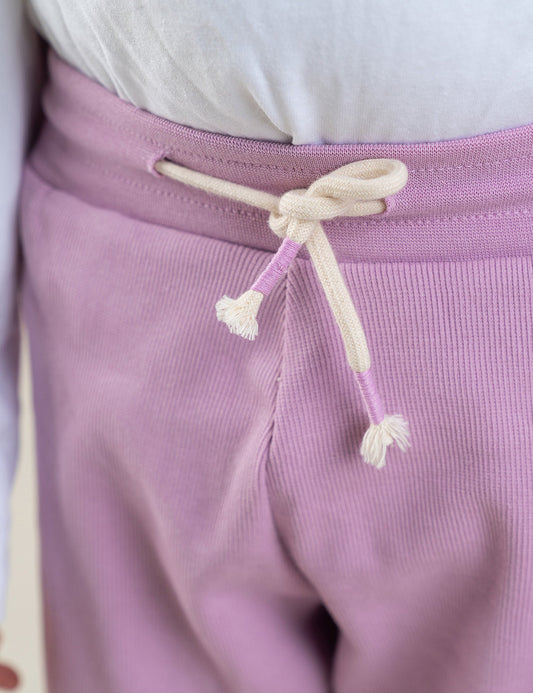 CONTRAST TRIM PANTS