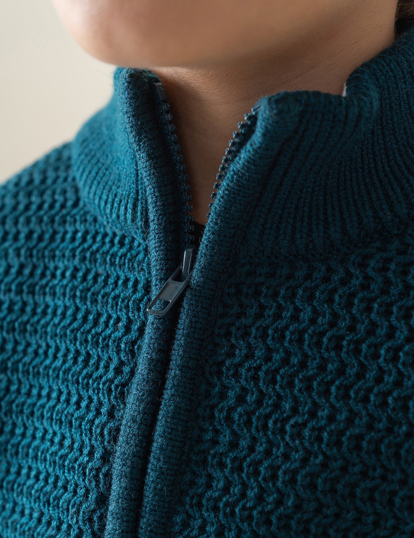 MOCK NECK SWEATER
