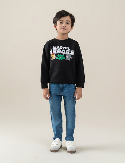 MARVEL HEROES GRAPHIC SWEATSHIRT
