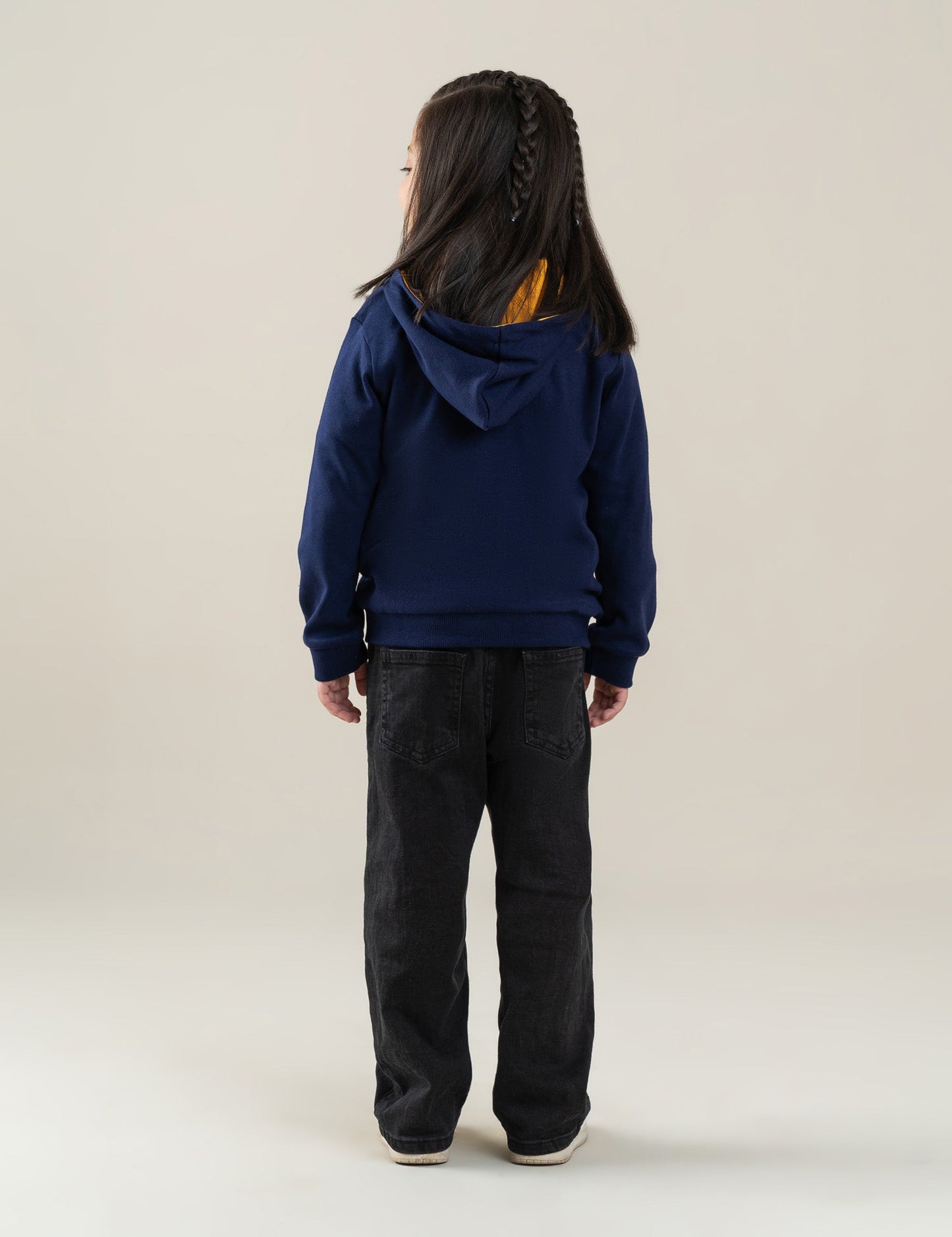 BASIC ZIP-UP HOODIE