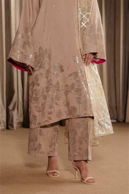 3 PIECE EMBROIDERED RAW SILK SUIT (LUXURY-PRET)