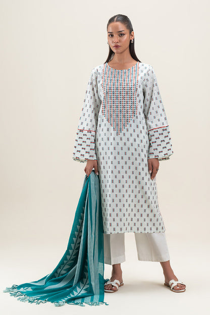 2 PIECE EMBROIDERED JACQUARD SUIT (PRET)