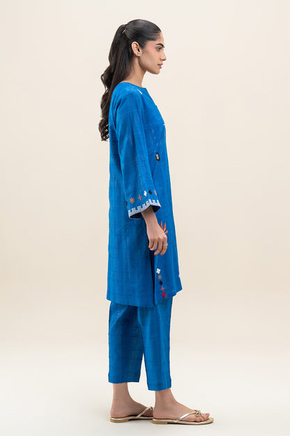 2 PIECE EMBROIDERED DORIA SUIT (PRET)