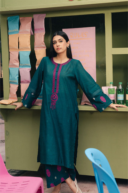 EMBROIDERED CHAMBRAY SHIRT (PRET)