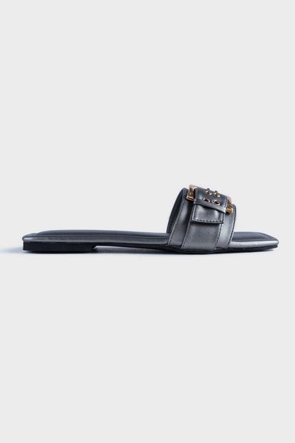 FOOTWEAR