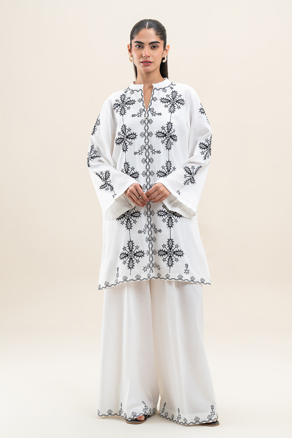 EMBROIDERED KARANDI SHIRT (PRET)