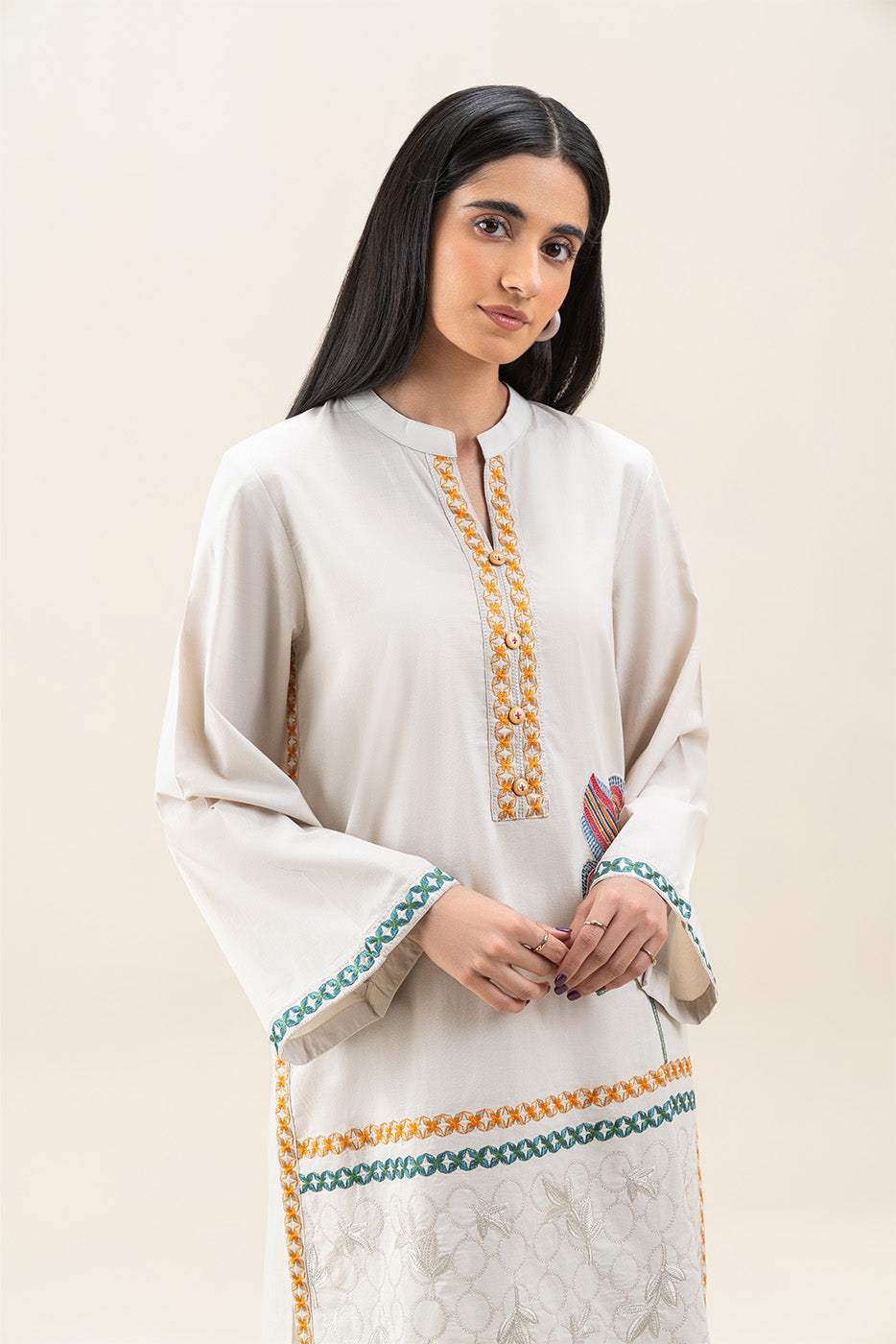 2 PIECE EMBROIDERED LAWN SUIT (PRET)