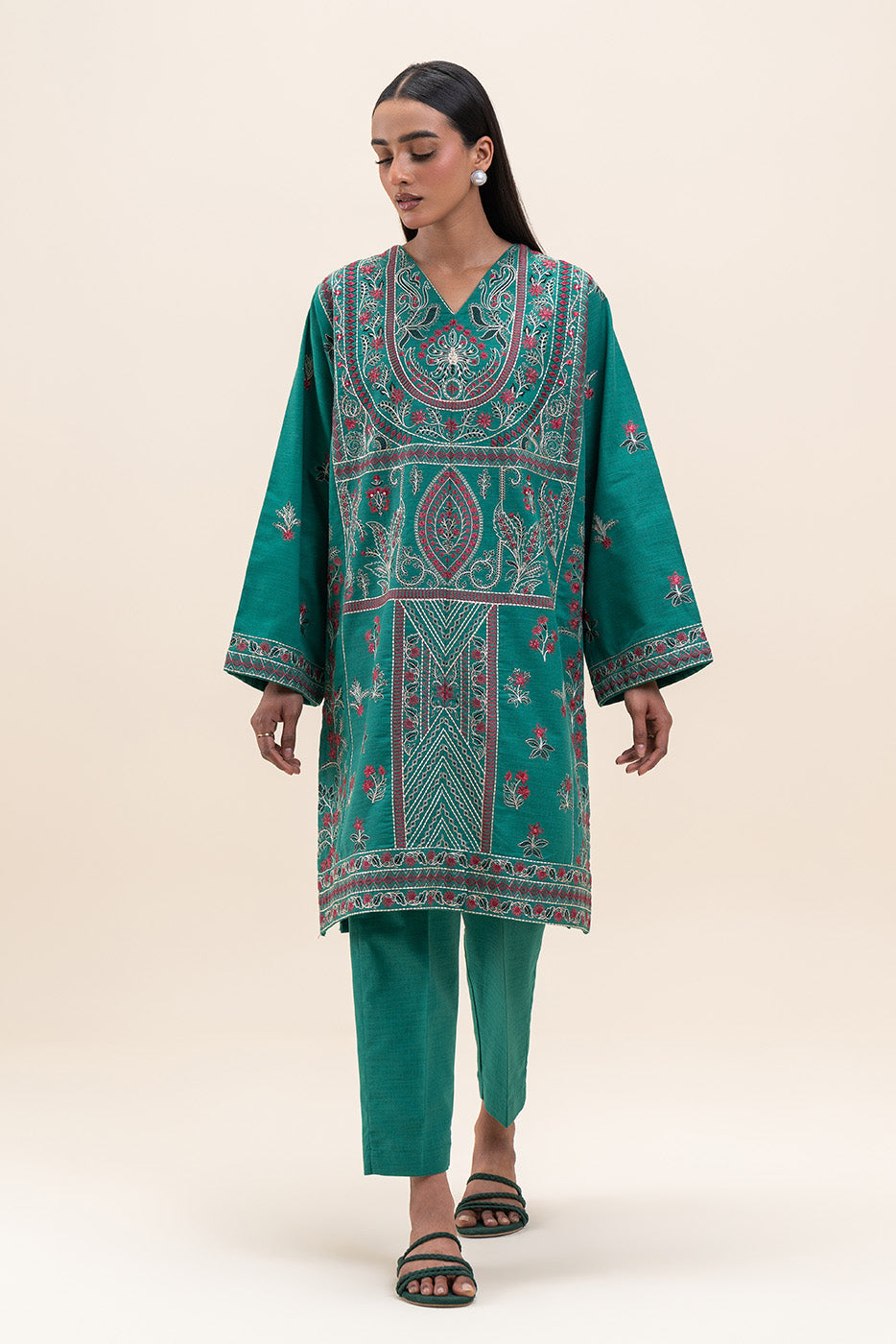 EMBROIDERED KHADDAR SHIRT (PRET)