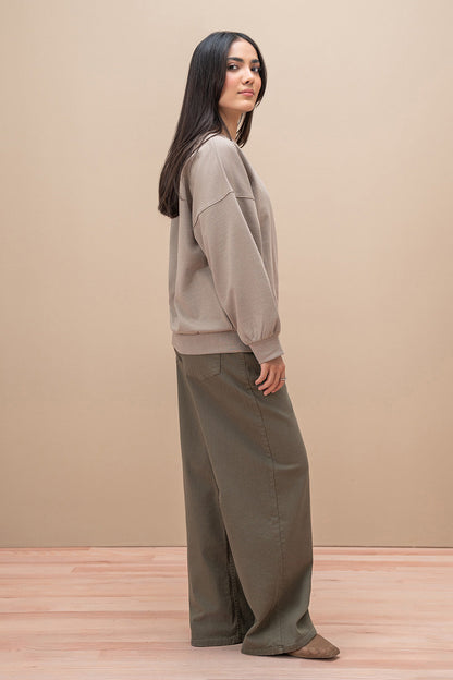 BASIC SWEATSHIRT