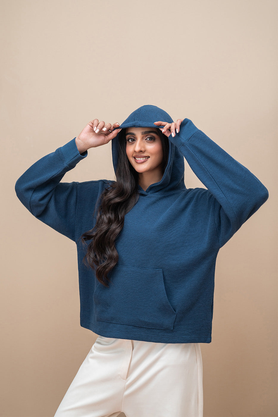 TEXTURED HOODIE