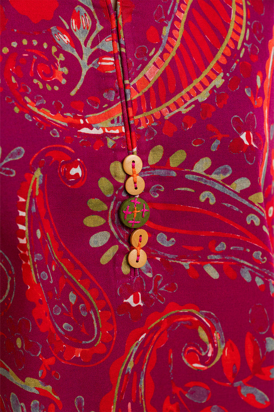 2 PIECE PRINTED KHADDAR SUIT (PRET)