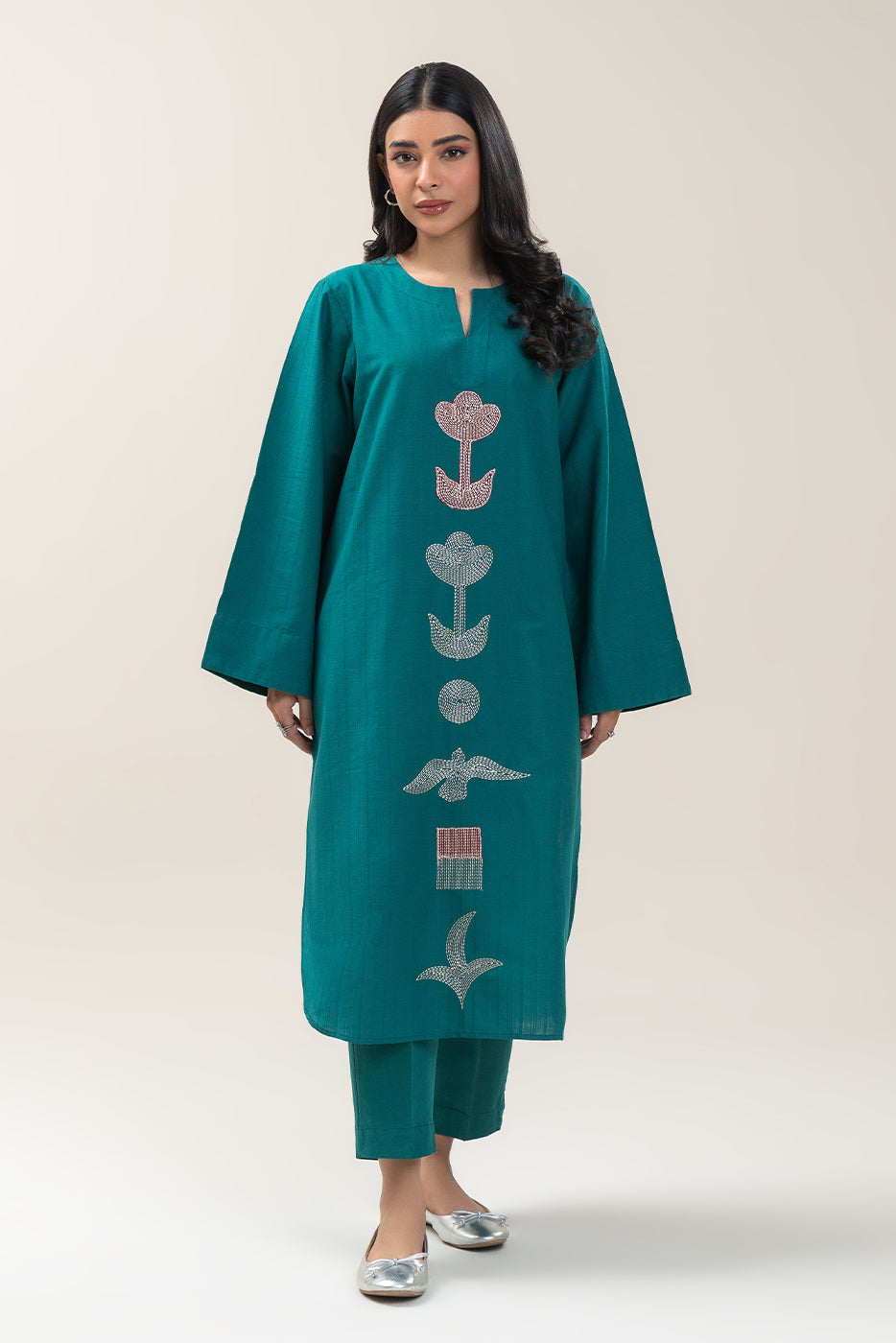 EMBROIDERED KHADDAR SHIRT (PRET)