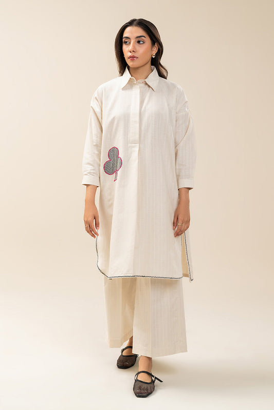 2 PIECE EMBROIDERED DOBBY SUIT (PRET)