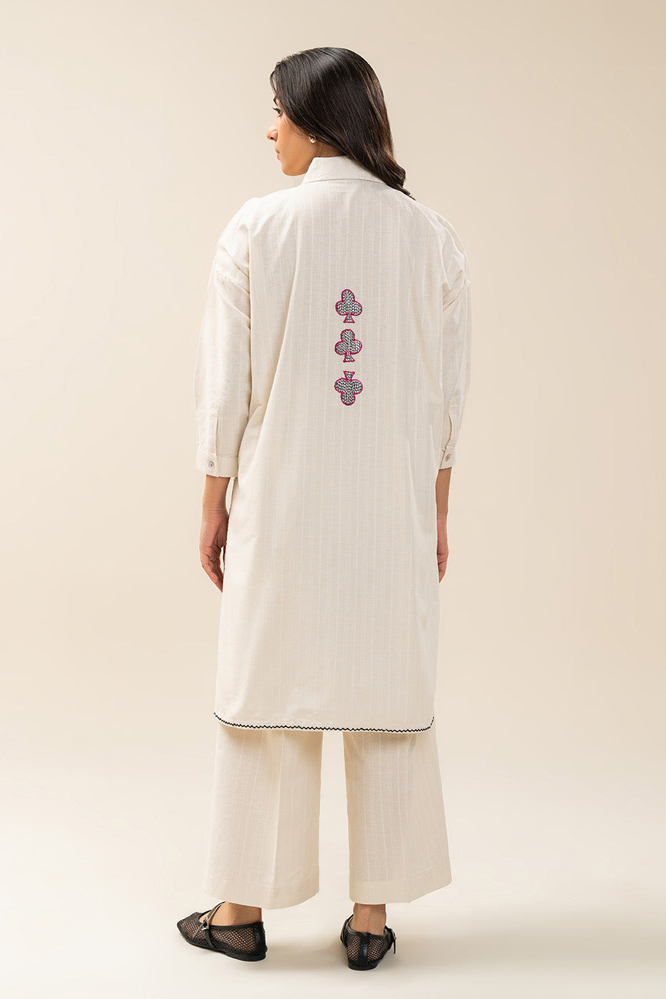 2 PIECE EMBROIDERED DOBBY SUIT (PRET)