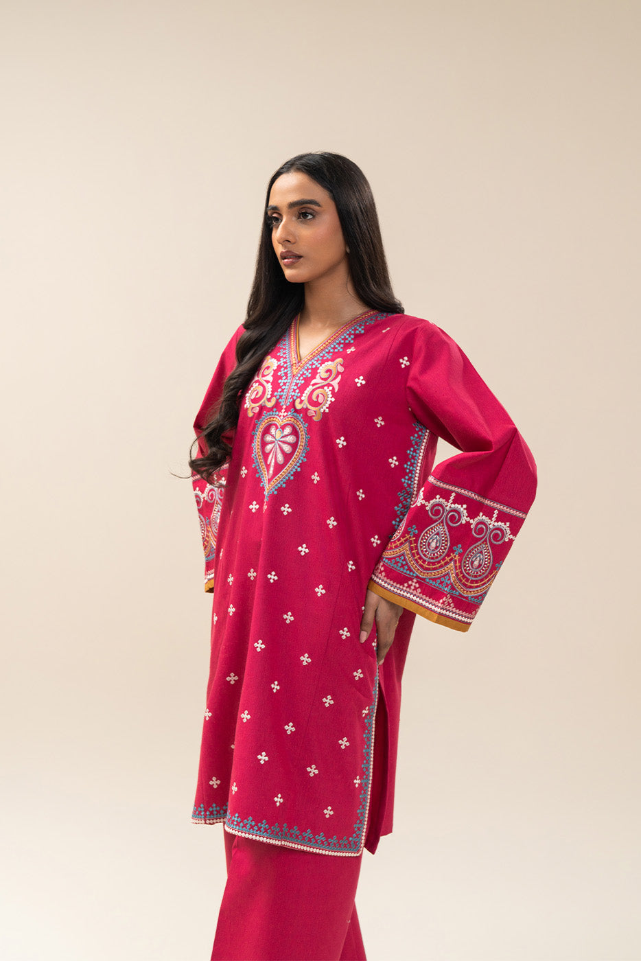 2 PIECE EMBROIDERED KARANDI SUIT (PRET)