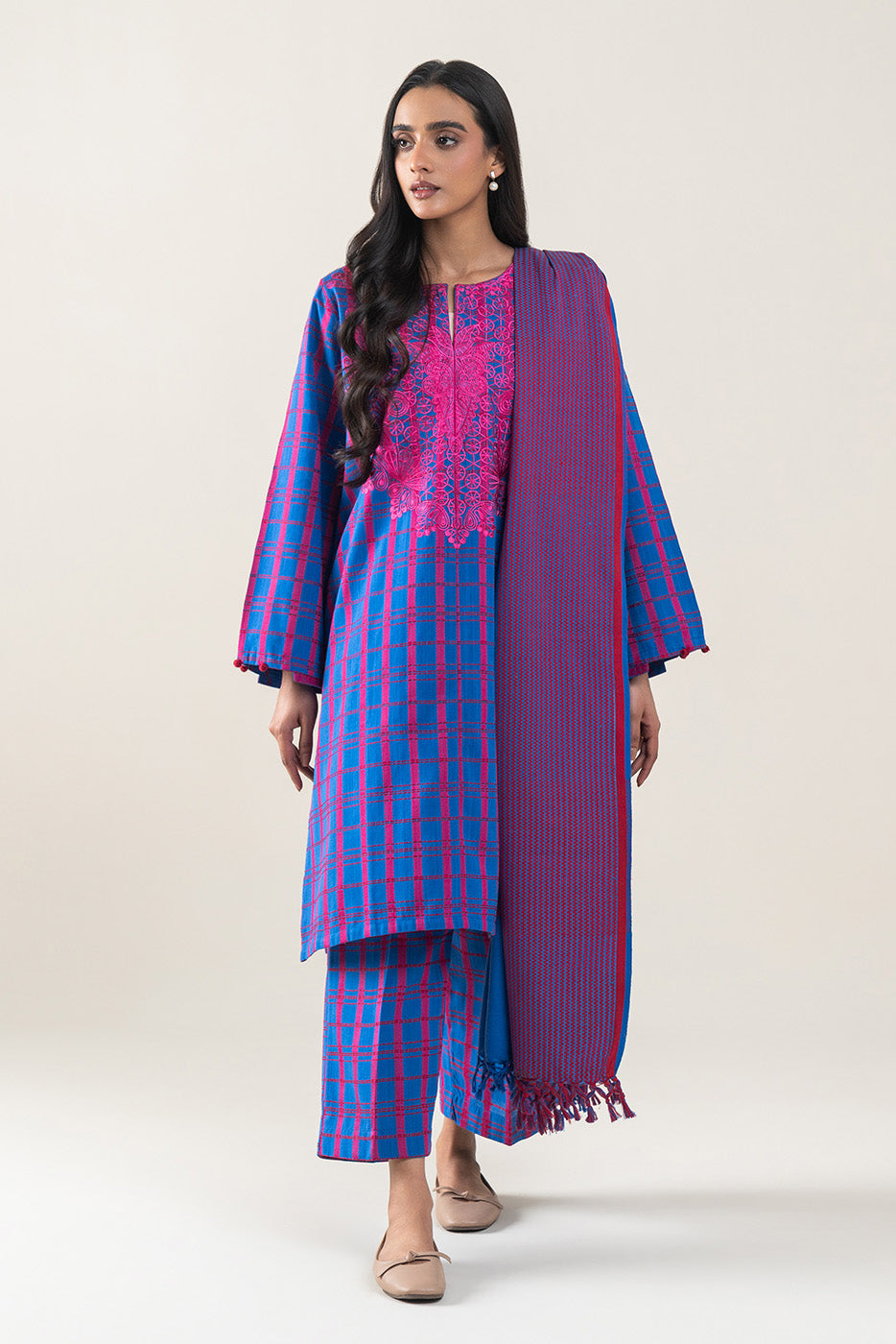 2 PIECE EMBROIDERED KHADDAR JACQUARD SUIT (PRET)