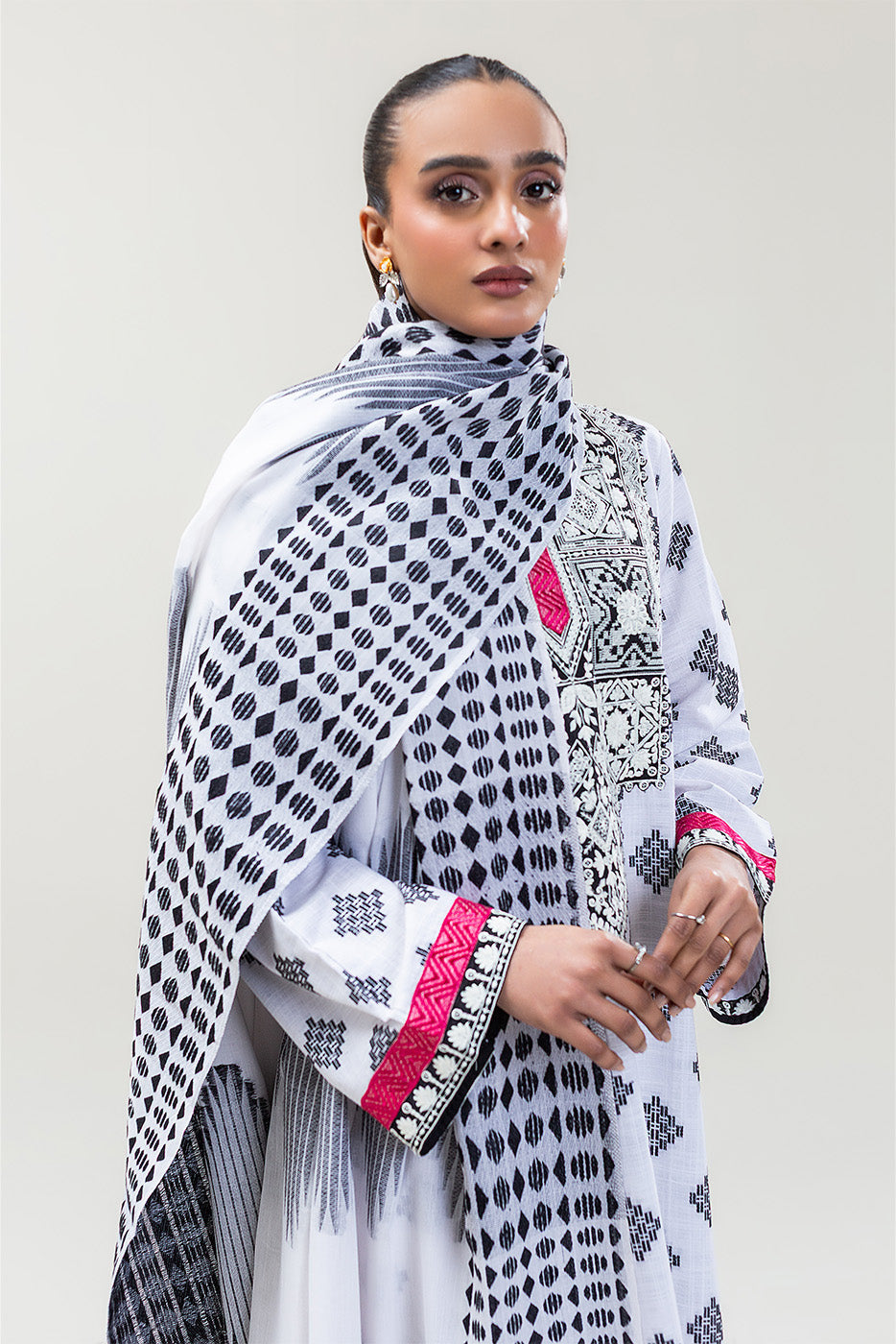 2 PIECE EMBROIDERED KHADDAR JACQUARD SUIT (PRET)