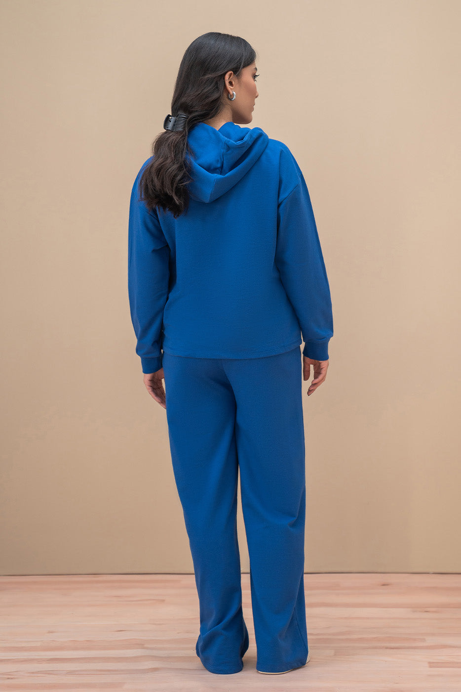 RELAXED FIT HOODIE