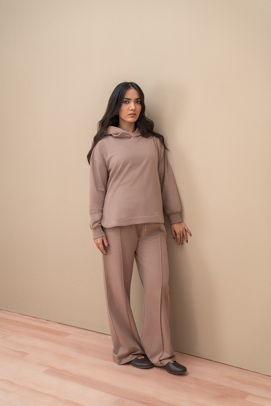 RELAXED FIT HOODIE