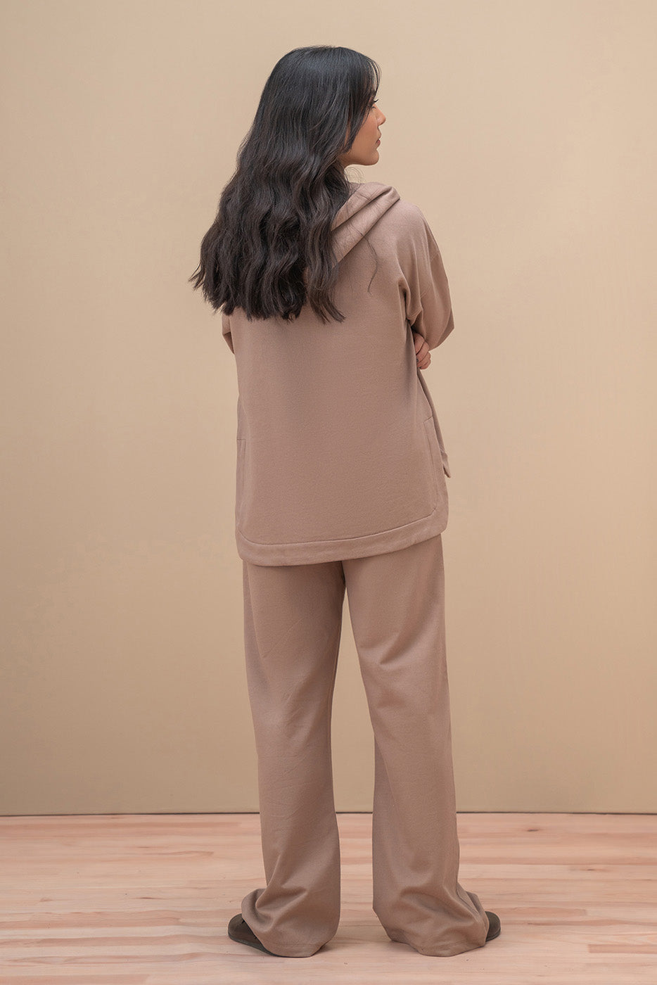 RELAXED FIT HOODIE