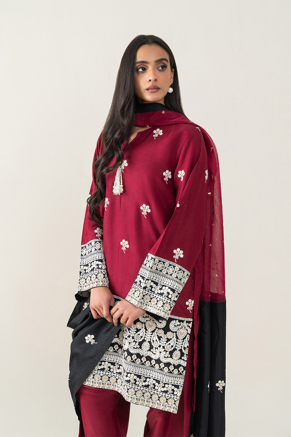 2 PIECE EMBROIDERED RAW SILK SUIT (LUXURY-PRET)