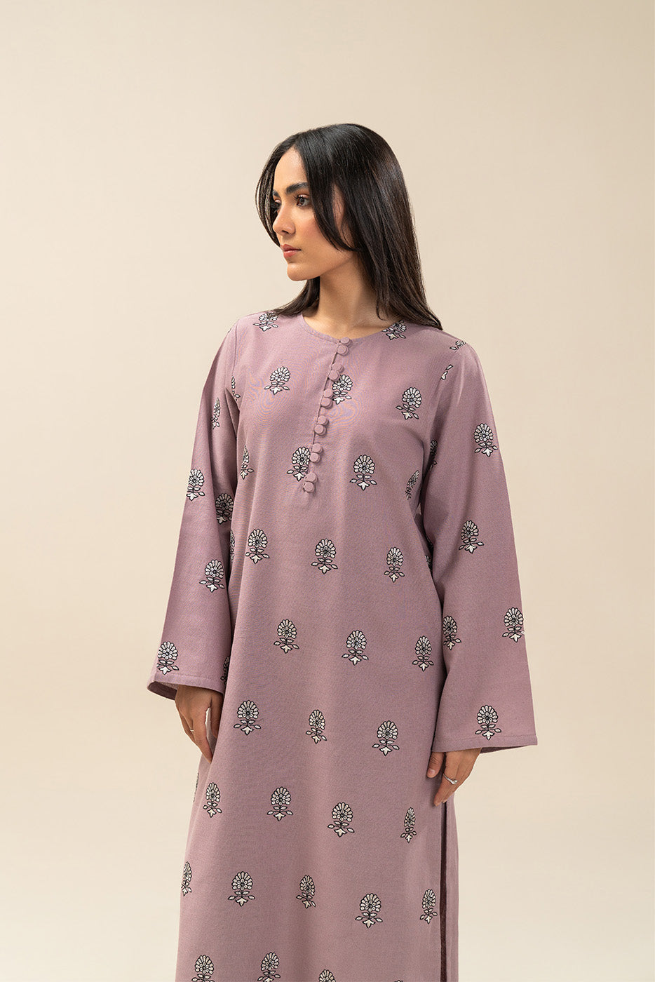 2 PIECE EMBROIDERED COTTON LINEN SUIT (PRET)