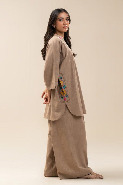 2 PIECE EMBROIDERED TWO WAY SLUB SUIT (PRET)