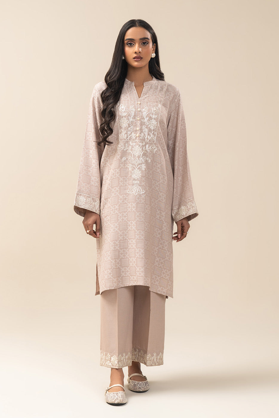 EMBROIDERED YARN DYED SELF JACQUARD SHIRT (PRET)