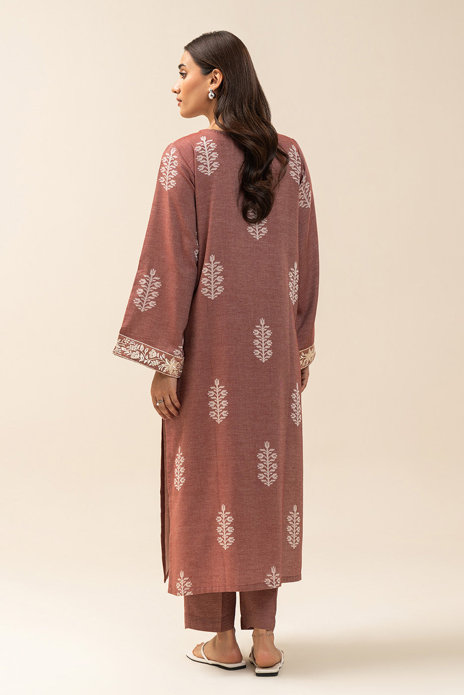 2 PIECE EMBROIDERED KHADDAR SUIT (PRET)