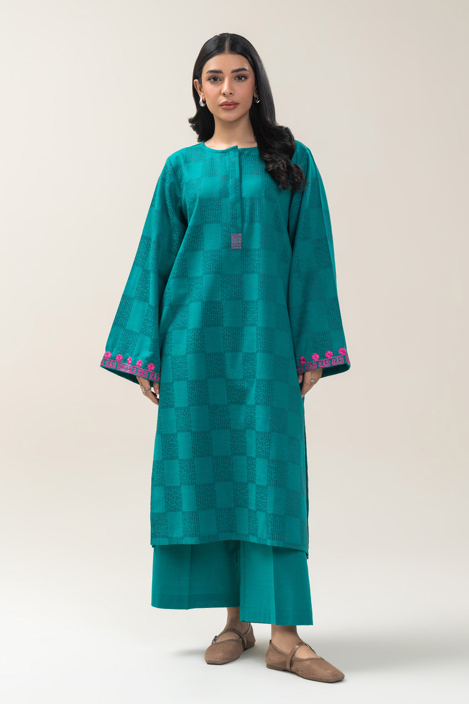 EMBROIDERED KHADDAR SHIRT (PRET)