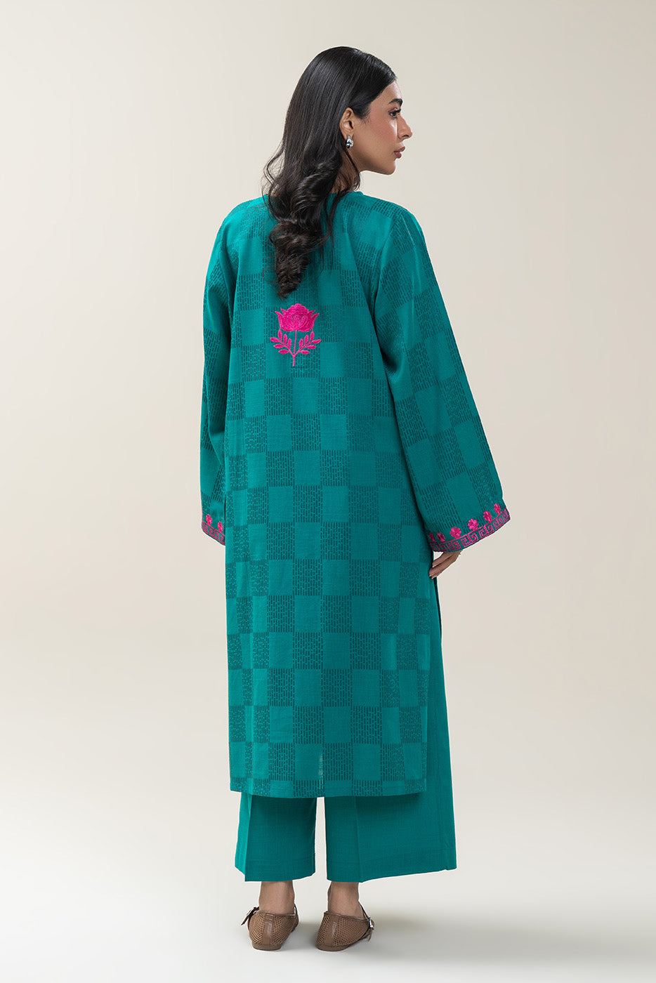EMBROIDERED KHADDAR SHIRT (PRET)